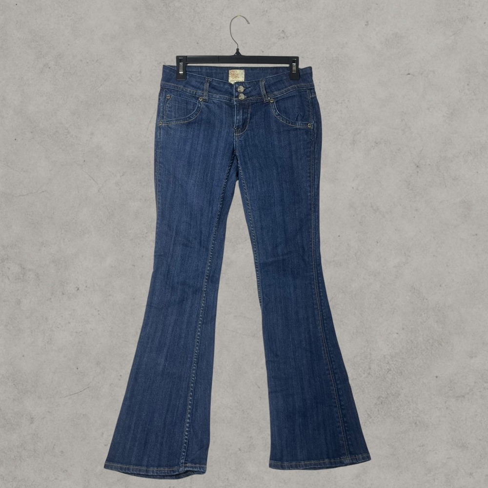 Arden B Flare Jeans Medium Wash Denim Low Rise Double Button Stretch Blue